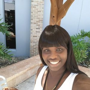 Meet your Posher, Sincia